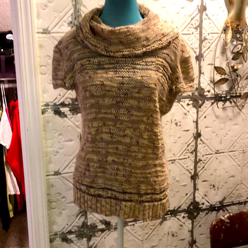 Short sleeve sweater By Jones New York